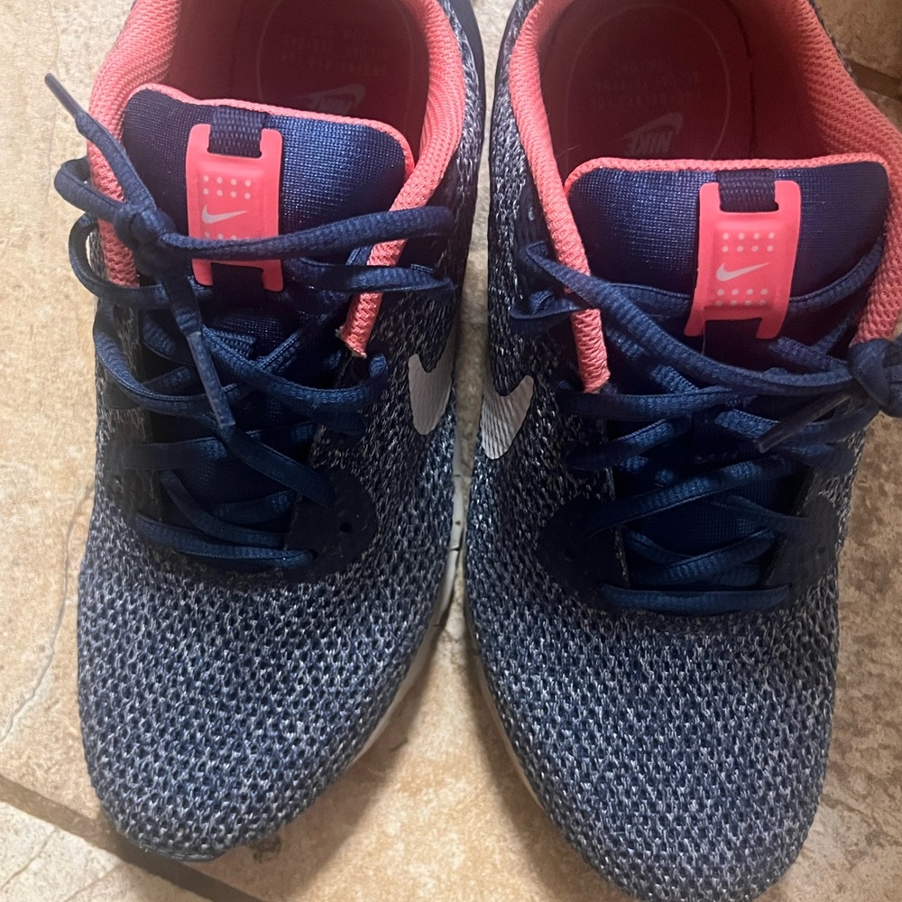 Nike Kids' Navy and Pink Sneakers
